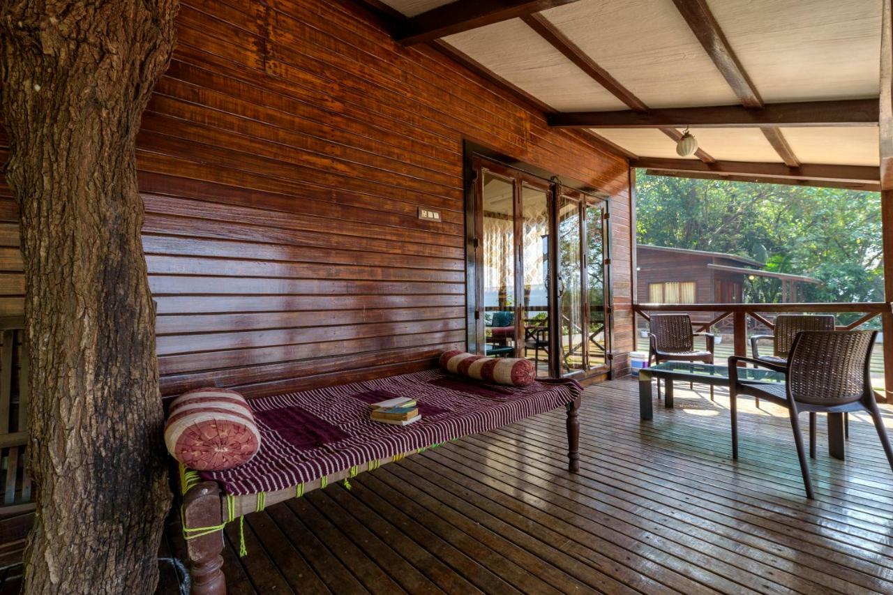 Saffronstays Little Paradise, Murud Exteriör bild