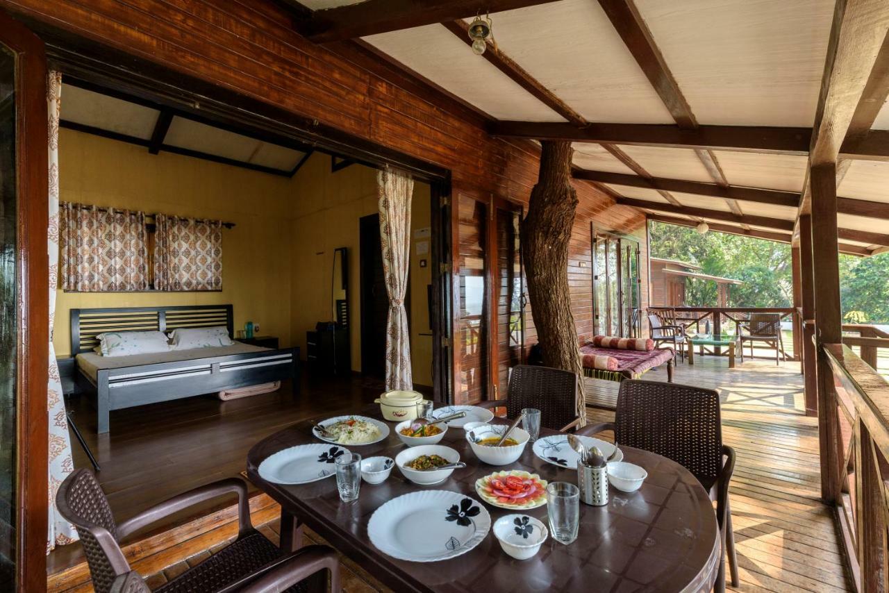 Saffronstays Little Paradise, Murud Exteriör bild