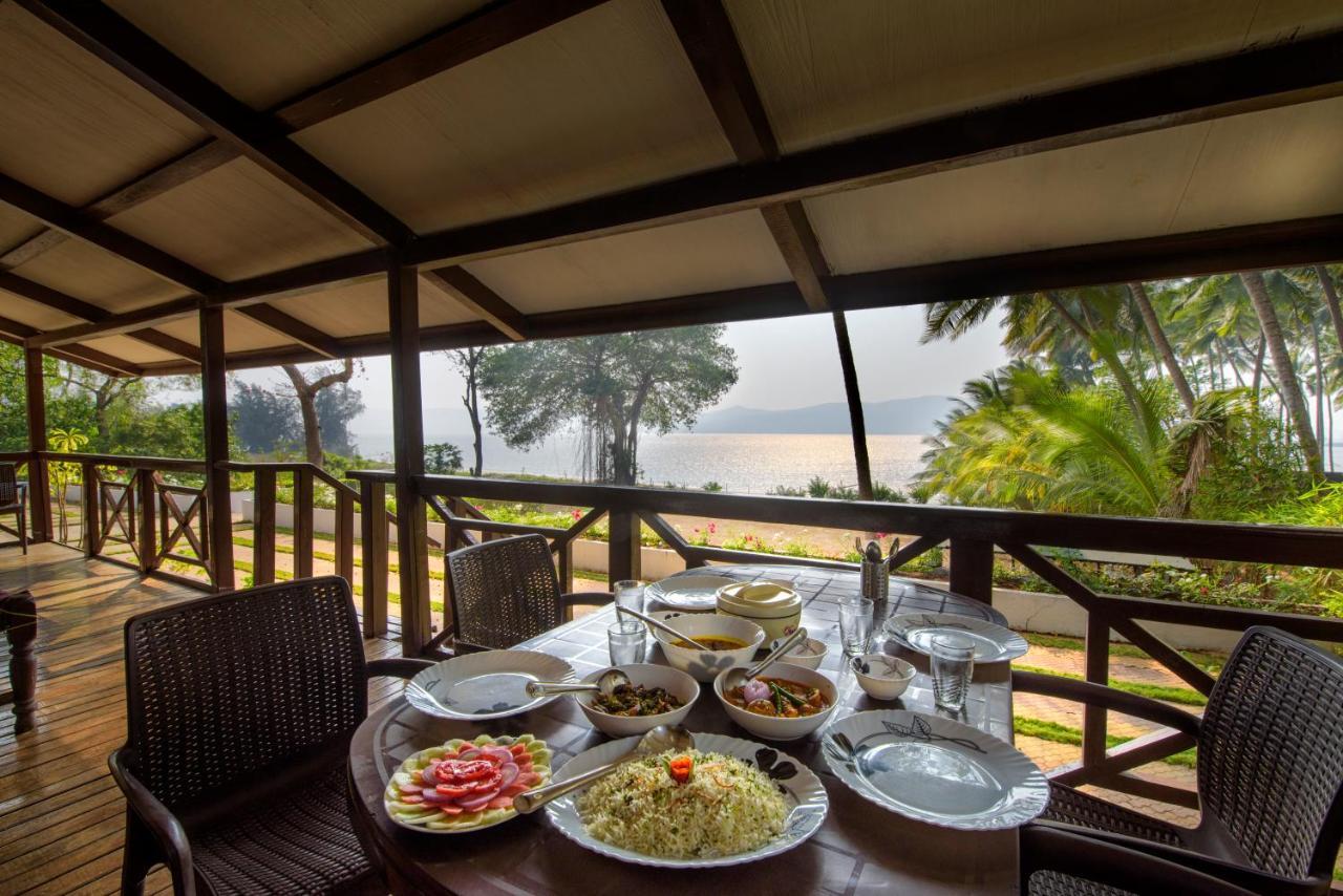 Saffronstays Little Paradise, Murud Exteriör bild